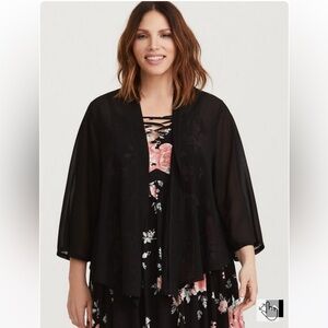 Torrid Black Chiffon Short Sleeve Kimono